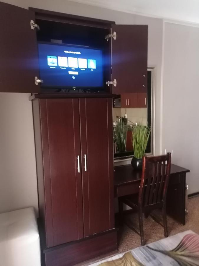 Appartamento Reliwave Pty Ltd Bloemfontein Esterno foto