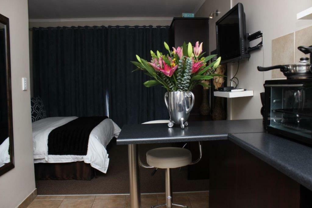 Appartamento Reliwave Pty Ltd Bloemfontein Esterno foto