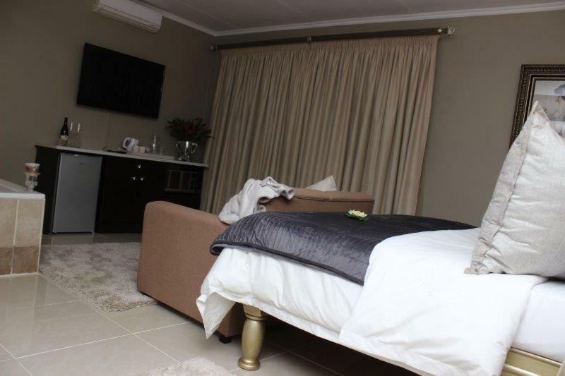 Appartamento Reliwave Pty Ltd Bloemfontein Esterno foto