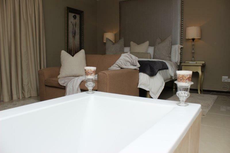 Appartamento Reliwave Pty Ltd Bloemfontein Esterno foto